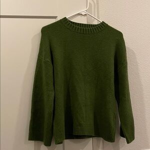 Women's Green Sweater